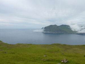 Faroe Trekking. Fyri vestan - The west side of streymoy
