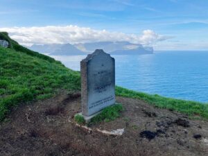 Faroe Trekking - Kallurin on Kallsoy